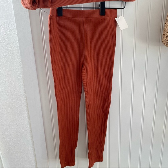 Art Class Rust Ribbed Top and Pants Set 5T - Picture 7 of 7